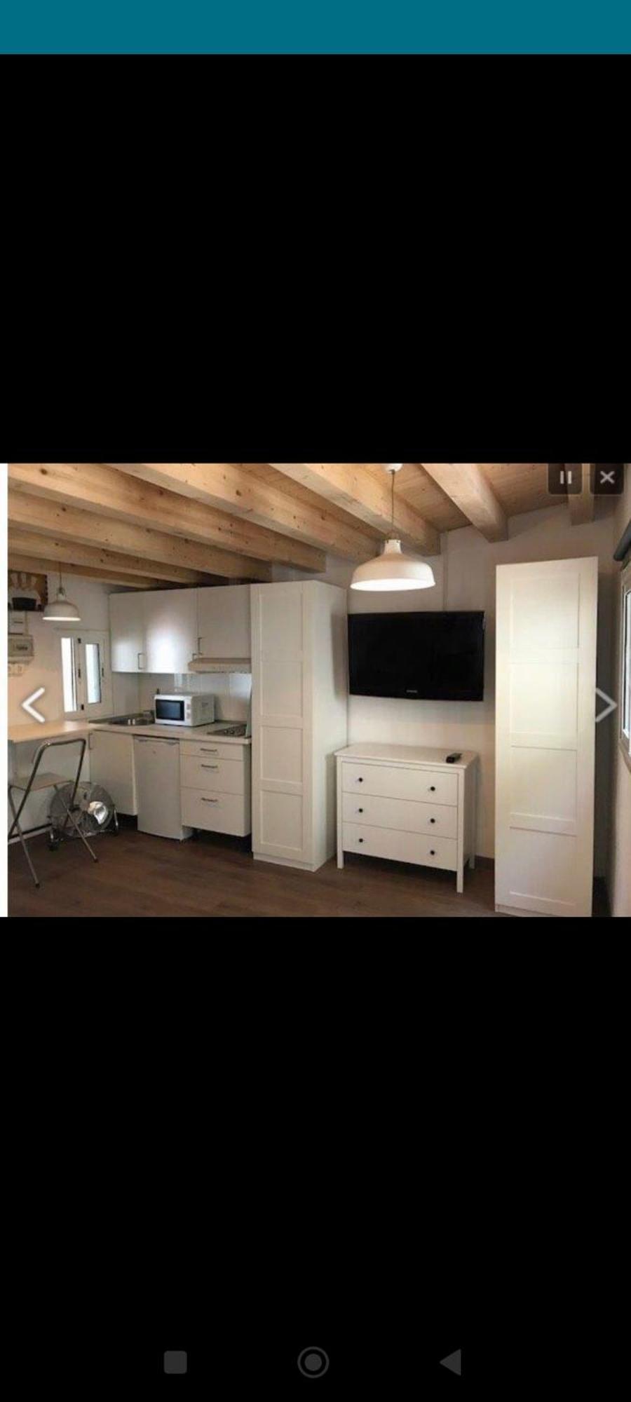 Mini Piso Con Escaleras Apartment Барселона Екстериор снимка